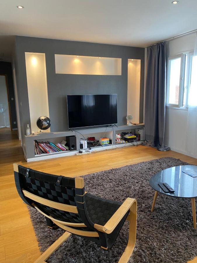 Apartament Jasmin House Cenon Zewnętrze zdjęcie
